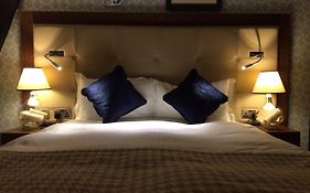 The Crown Hotel Worcester 4*